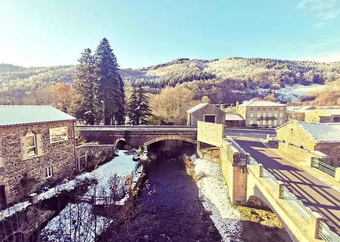 Mini-hôtel De Chanteuges